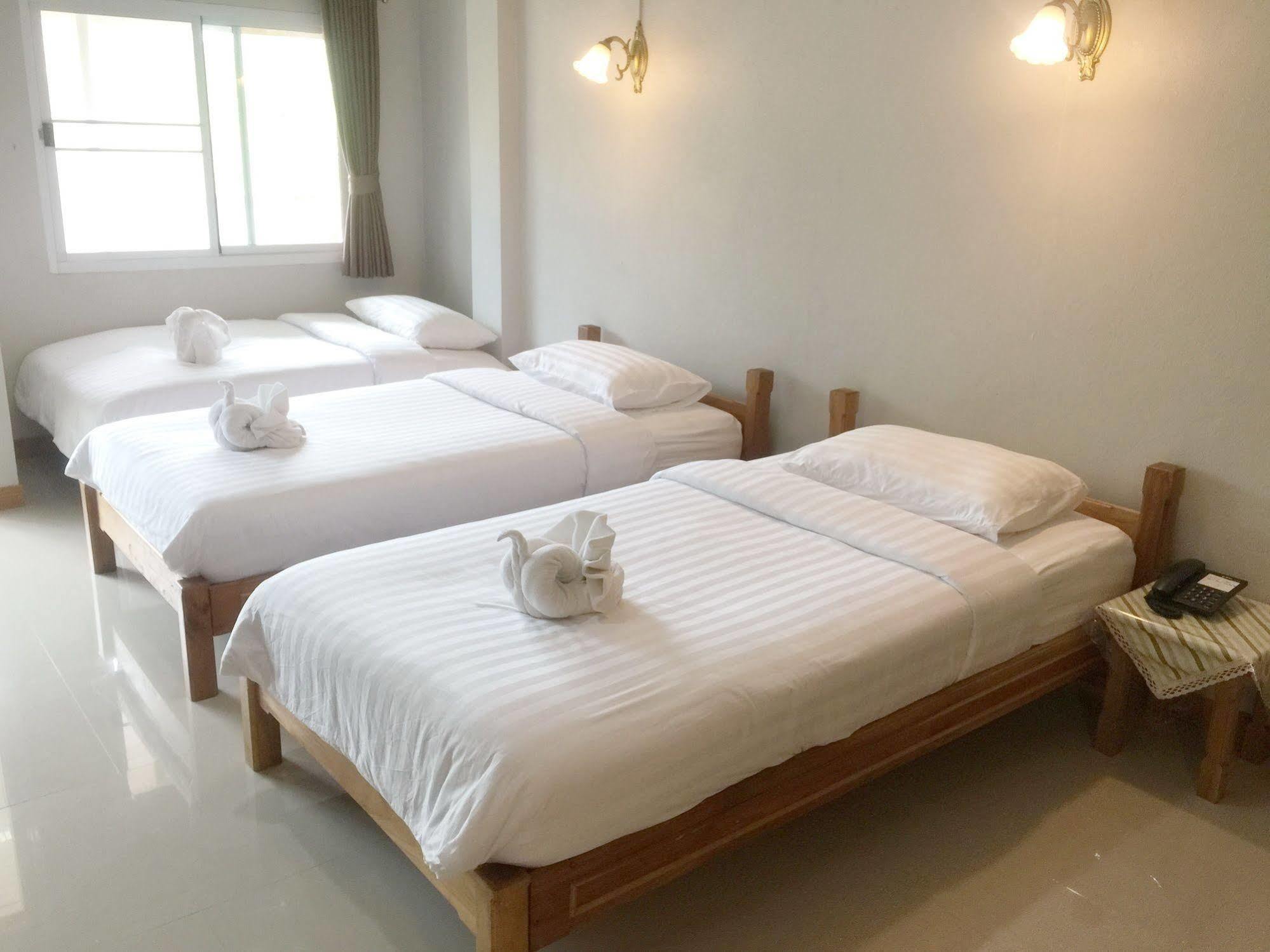 Baan Bangrak Residence Trang Εξωτερικό φωτογραφία