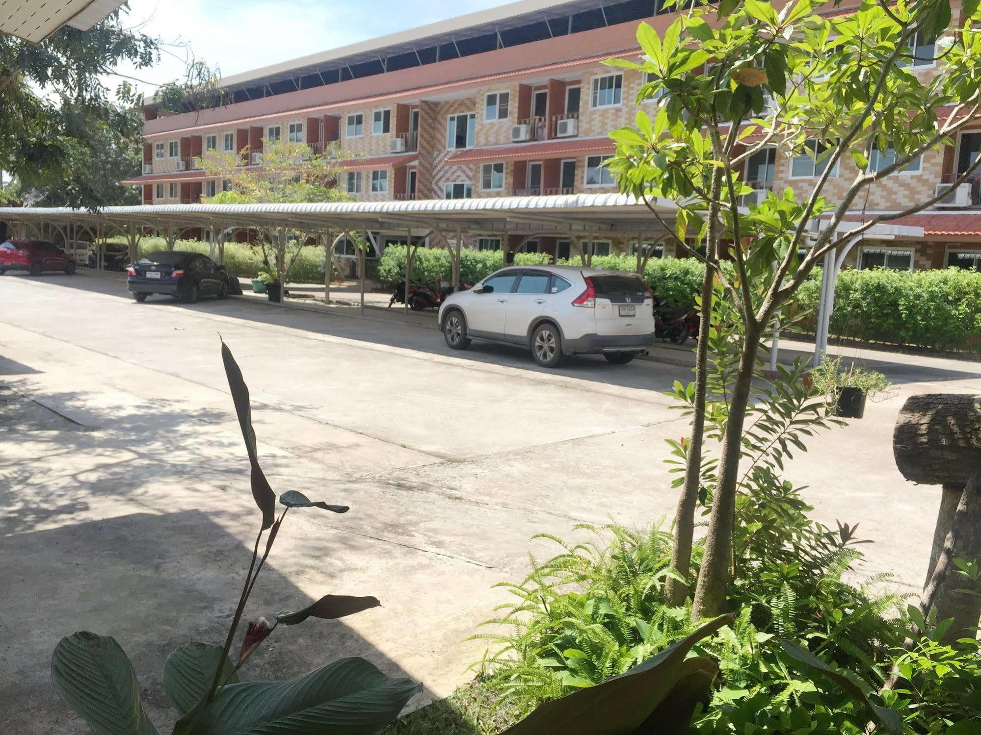 Baan Bangrak Residence Trang Εξωτερικό φωτογραφία